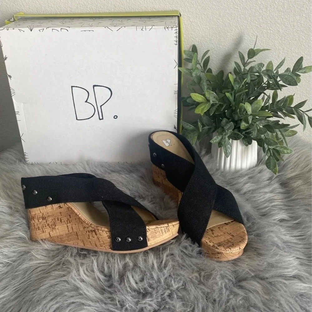 Bp tara-fab wedges size 7.5
